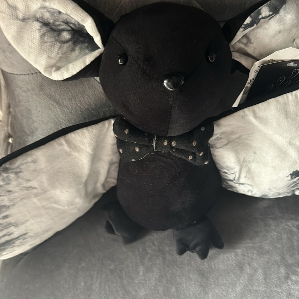 Bat plush - Picture 4 of 4